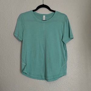 Lululemon Shirt - Mint